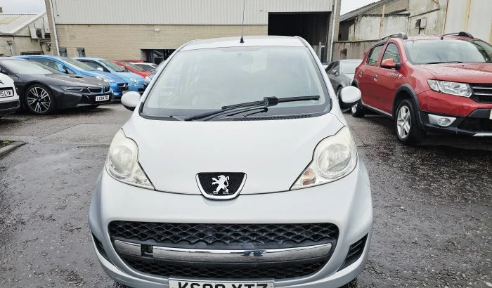 60k Miles! 2009 Silver Peugeot 107 Urban, 1L petrol. MOT June 2027.£20 Tax.5 Dr.FSH.Ulez free £1795