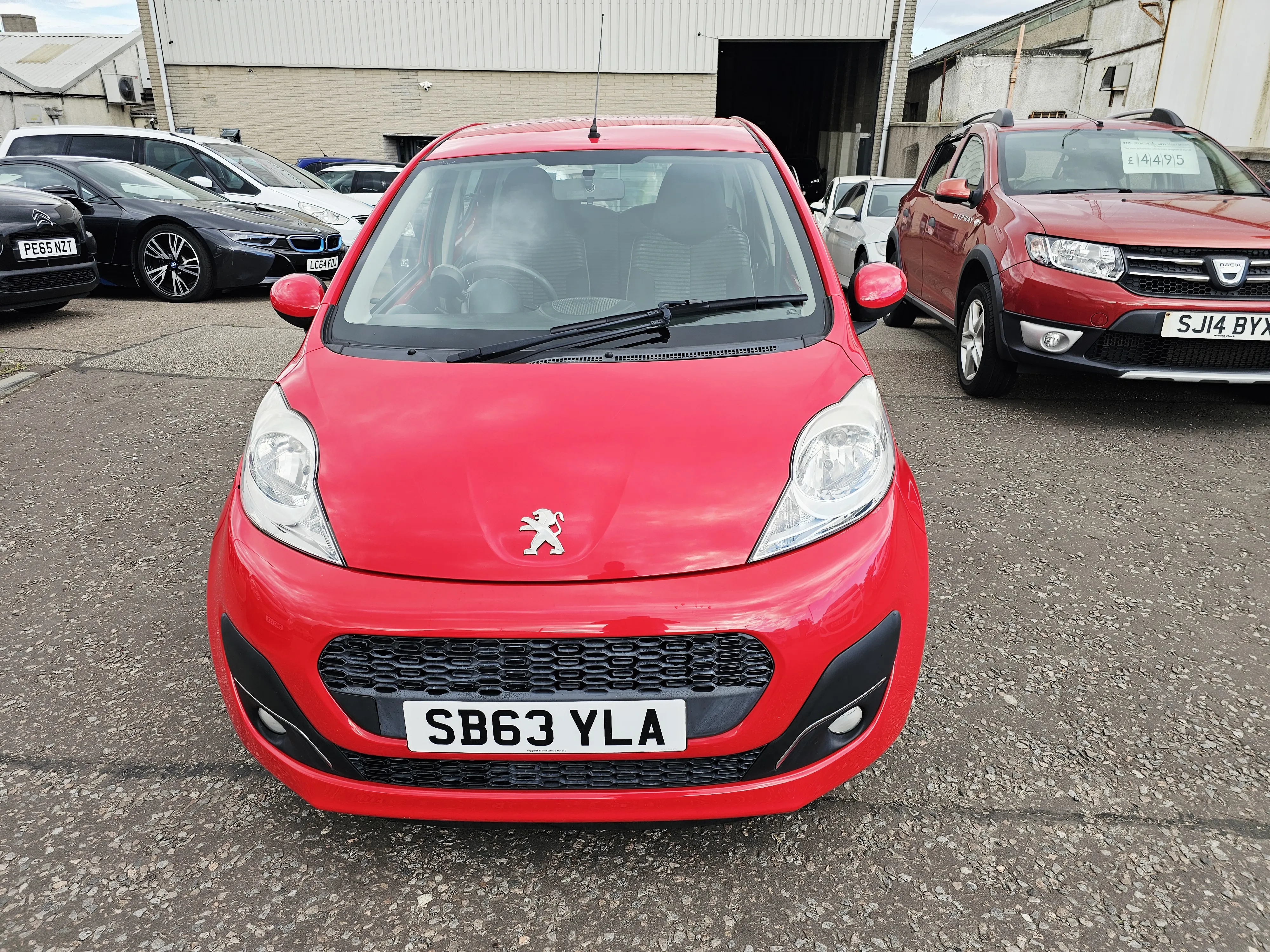 32k Miles! 2014 Red Peugeot 107 Active, 1L petrol. MOT January 2027.£20 Tax.5Dr.Ulez free.1 Owner £3995