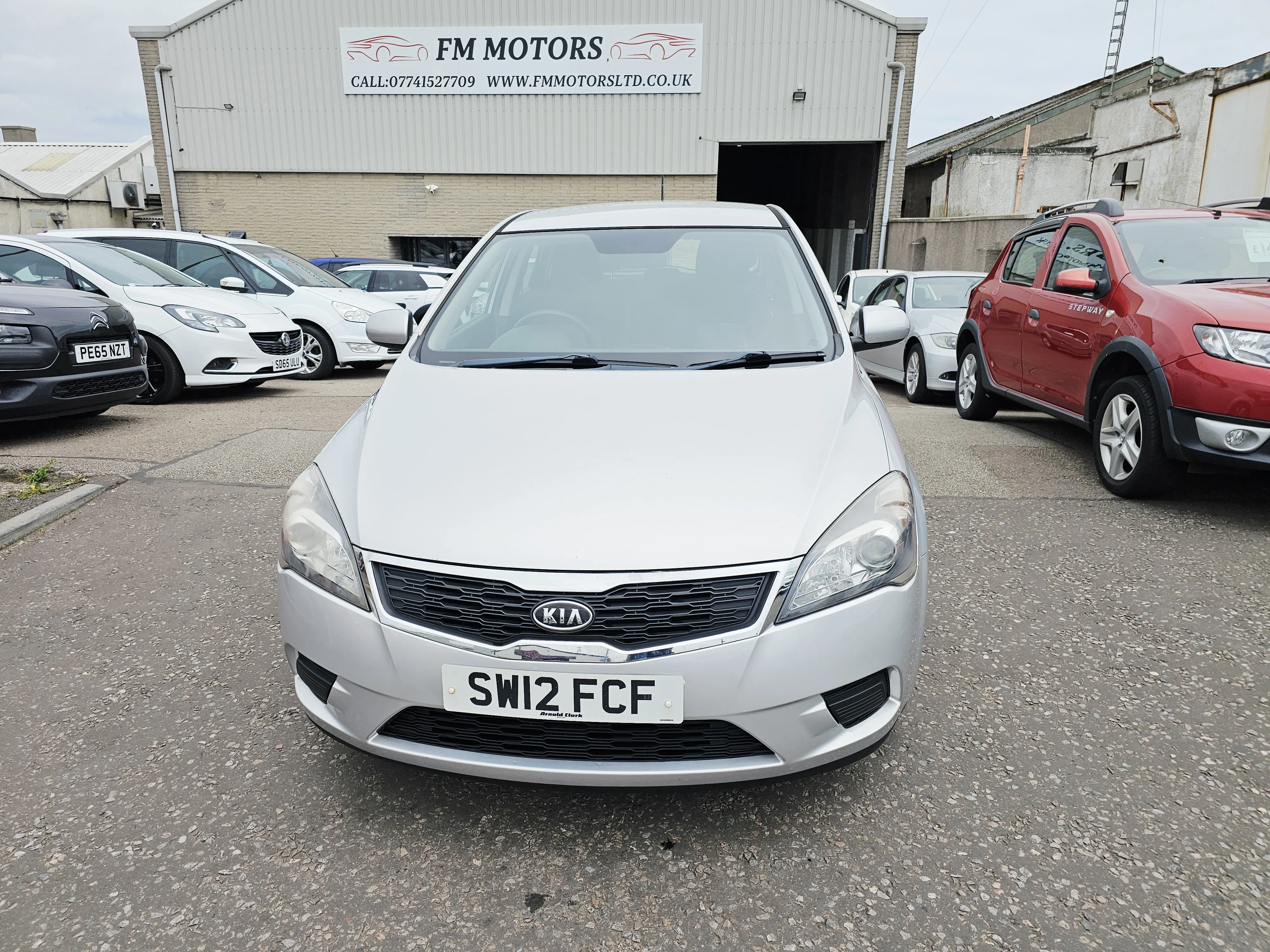 2012 Silver KIA CEED VR-7,1.4L Petrol.MOT June 2027.5Dr.FSH.Ulez free.2 Owner £2295   