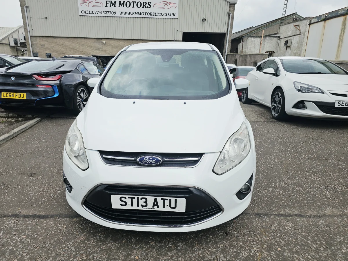 2013 White Ford C-Max Zetec, 1.6L Petrol.5 dr.MOT June 2027.Low Miles.FSH.Ulez Free £2995